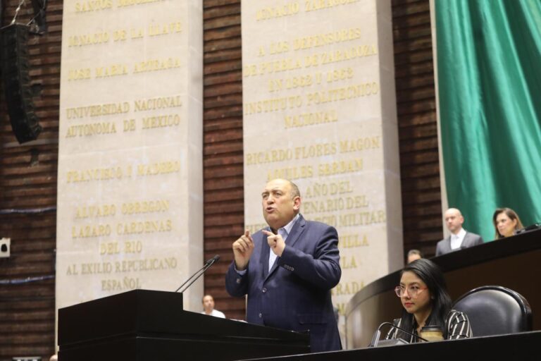 Llama Rubén Moreira a defender la pluralidad, la autonomía del Poder Legislativo