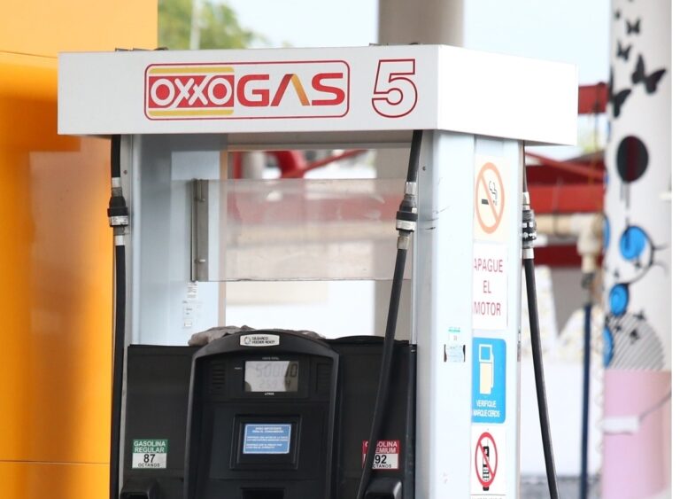 Va López Obrador contra Oxxo Gas: ‘no se pasen con el precio’