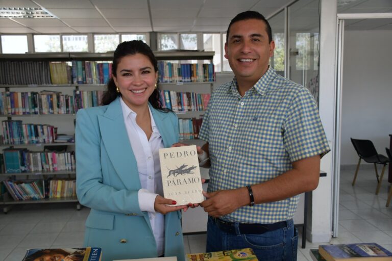 Contribuyen a mejorar el acervo bibliográfico del IMARC Ramos Arizpe 