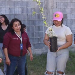 UTC celebra Día Mundial del Medio Ambiente con reforestación en escuela primaria 5