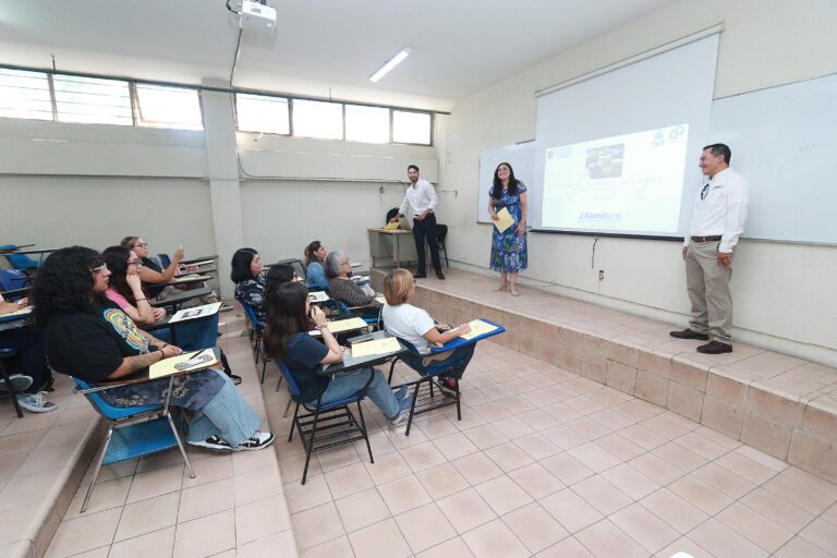 Imparten en la UA de C el Taller “Elaboración de Jabones Artesanales”