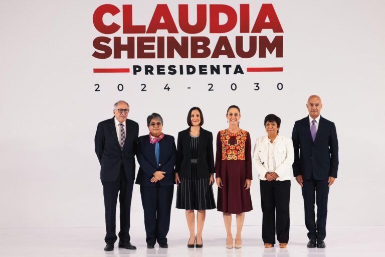 Presenta Sheinbaum a otros cinco integrantes de su gabinete