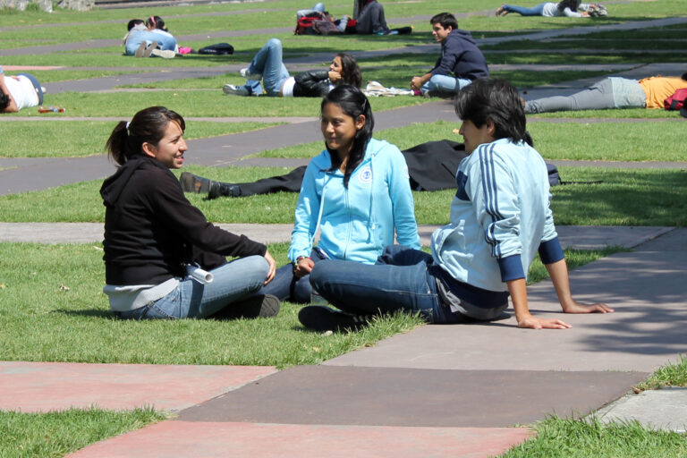 Sectores más jóvenes de la población, los más afectados por la pandemia de Covid-19