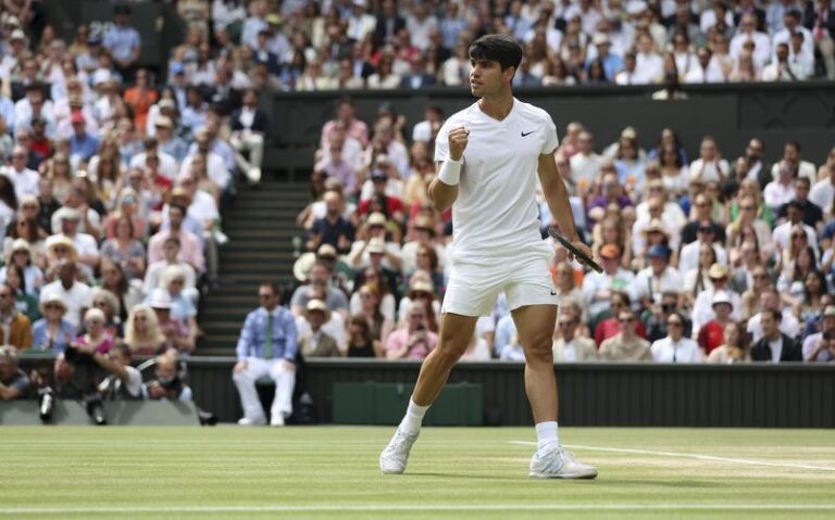 Alcaraz vence a Djokovic y sigue siendo el Rey de Wimbledon