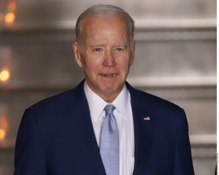 Llama Biden a la unidad