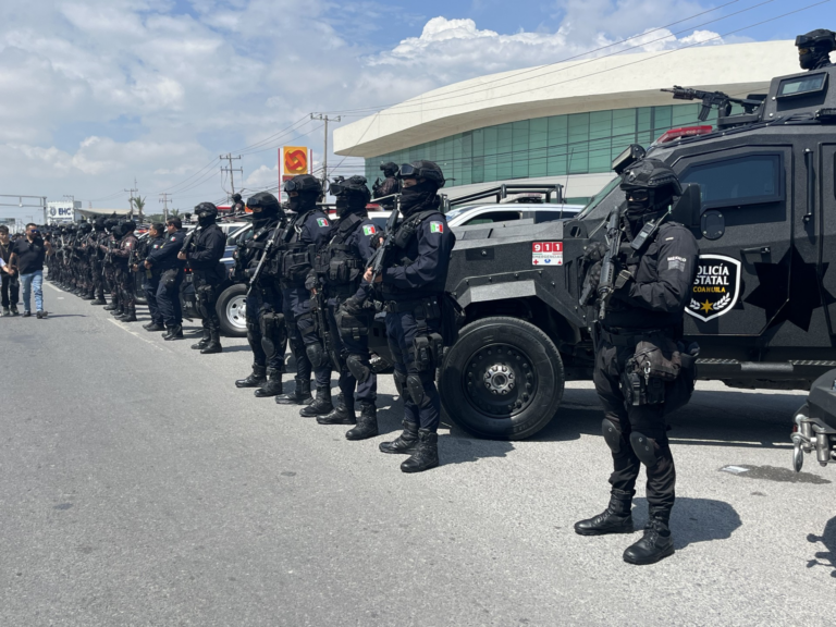 Muestran su fuerza corporaciones de seguridad de Coahuila