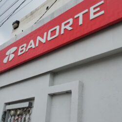 Se “cae” sistema en sucursales de Banorte en Saltillo por falla de Microsoft