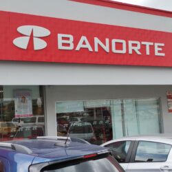 Se “cae” sistema en sucursales de Banorte en Saltillo por falla de Microsoft1