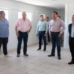 Supervisa Chema Fraustro rehabilitación de Estación de Bomberos Guayulera2