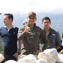 Supervisan Gobernador y General obras militares en Coahuila2