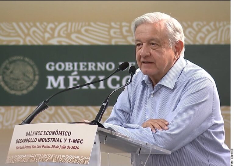 Ve AMLO a Trump como un visionario