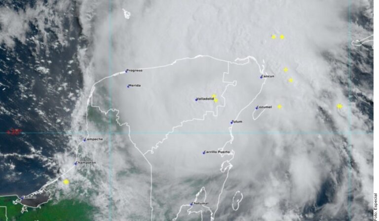 Baja ‘Beryl’ a categoría 1 en Yucatán; reportan apagones