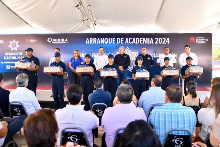 Da inicio Román Cepeda a la tercera generación de la Academia de Policía