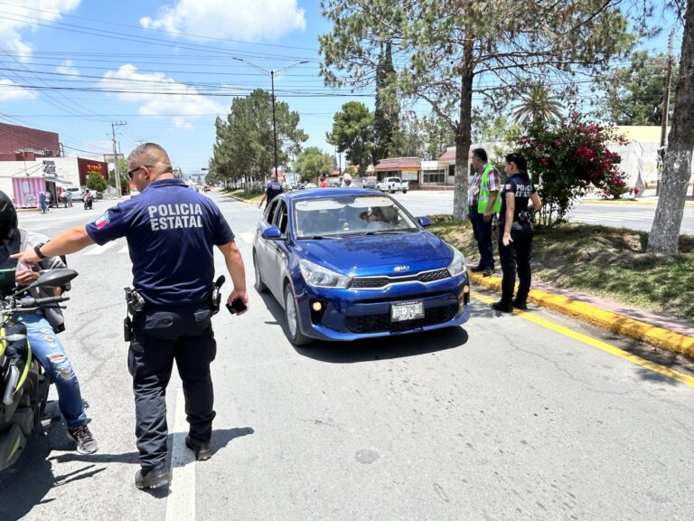 Dan comienzo en Ramos Arizpe operativos preventivos de plaqueo 