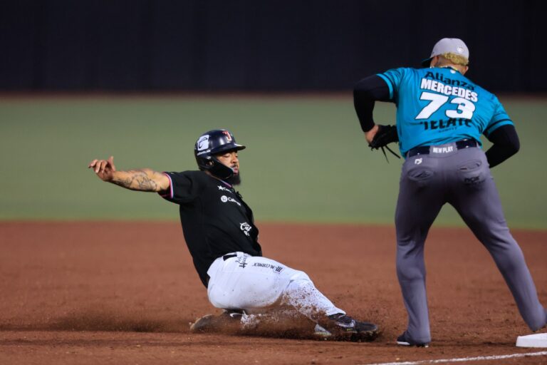 Toros le saca el juego a Saraperos 3 – 2