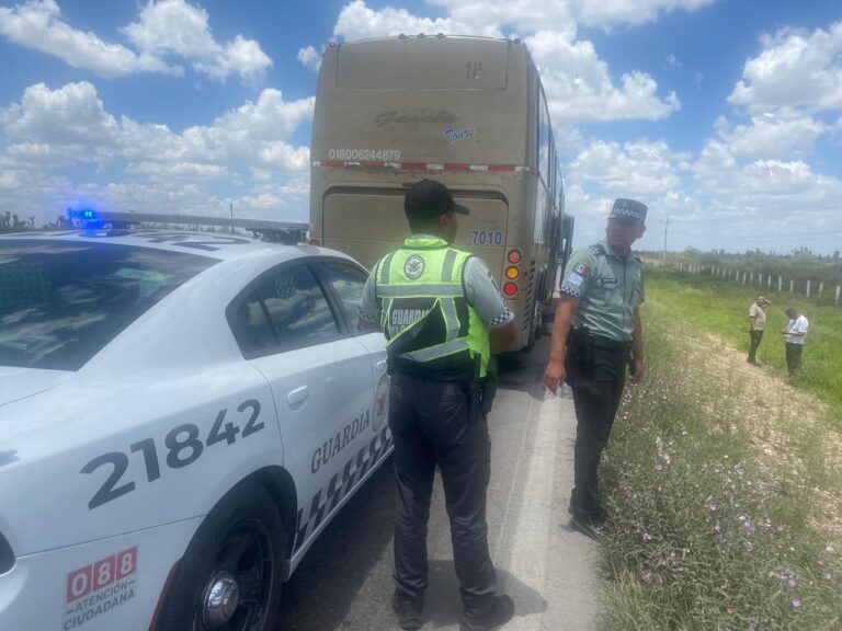 Campeonas nacionales de Pentatlón originarias Monclova llevan 12 horas varados en carretera Zacatecas- Saltillo