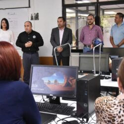 Capacitan a docentes de la UTC en la programación de lenguajes y exploración de la computación 4