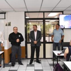 Capacitan a docentes de la UTC en la programación de lenguajes y exploración de la computación 5