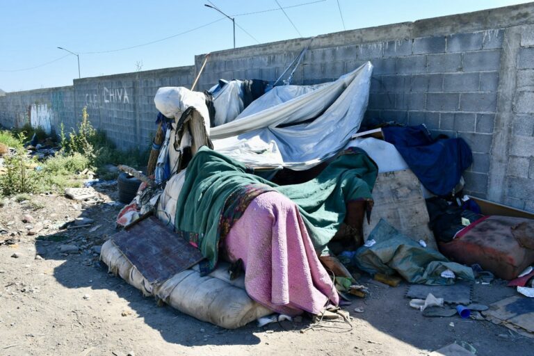 Convierten predio en guarida de adictos en la colonia Armillita; Vecinos piden apoyo de autoridades 