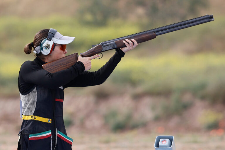 La saltillense Gabriela Rodríguez en el top 5, al inicio del skeet en París 2024