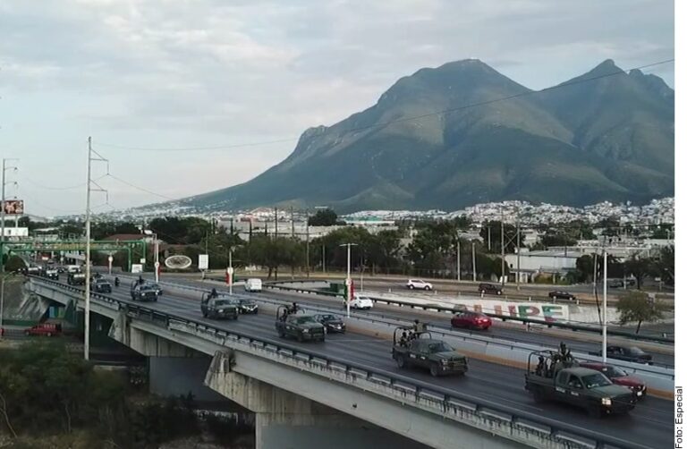 Llegan 300 soldados y elementos de Guardia Nacional a NL