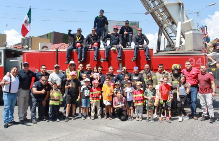 Muestran bomberos destrezas y habilidades