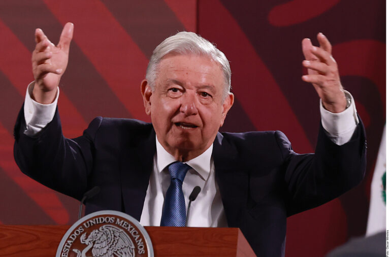 Pausa López Obrador relación con embajadas de Estados Unidos y Canadá