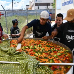 Resulta un éxito venta con causa de paella rotaría en Ramos Arizpe 5