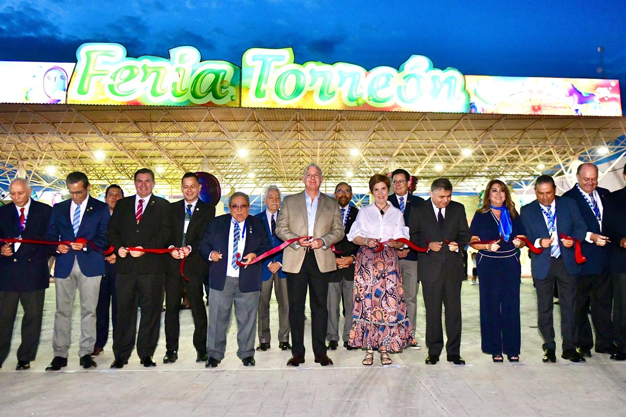 Román Alberto Cepeda González Inaugura La Feria De Torreón 9405