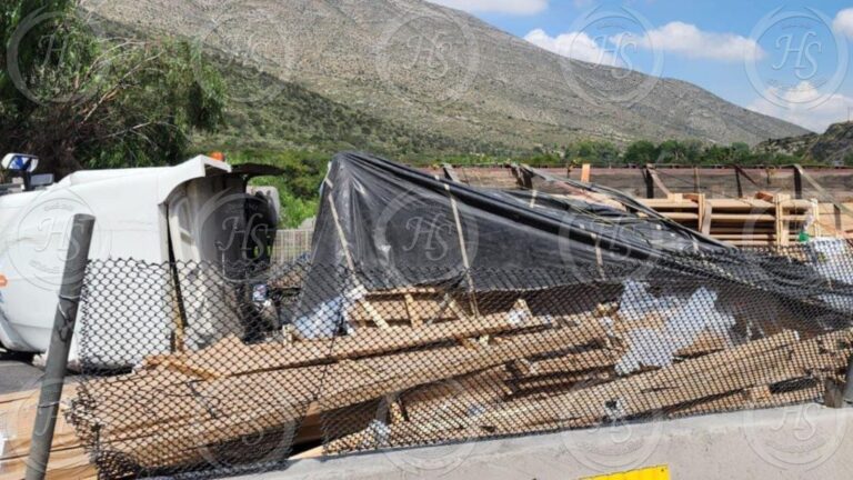 SE REGISTRAN DOS VOLCADURAS EN LOS CHORROS; UNA PERSONA SIN VIDA