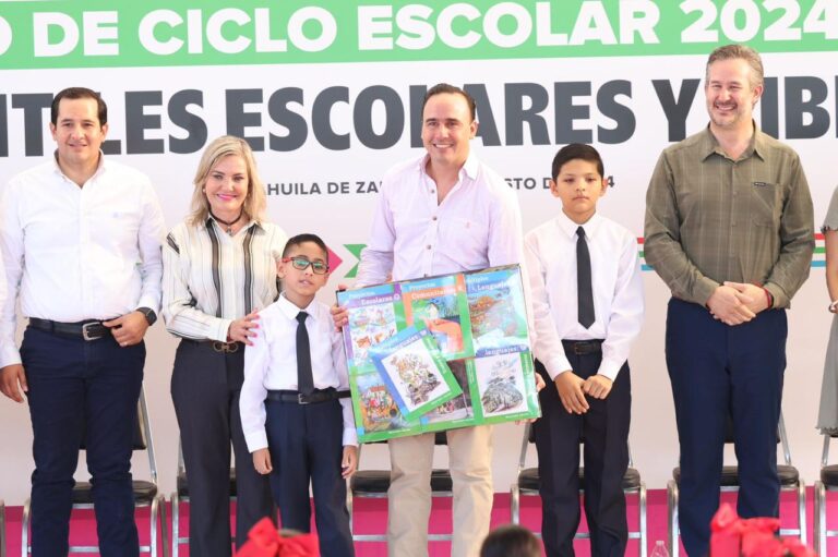 Con más educación mejor presente y futuro para las nuevas generaciones: Manolo