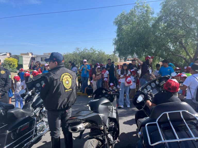 En Saltillo, ofrecen charlas y talleres sobre motociclismo responsable 