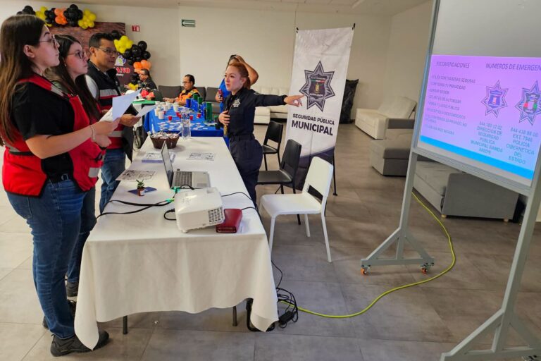 Gran apertura del sector industrial a pláticas preventivas de policía de Ramos Arizpe