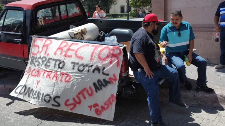 Latente estallamiento de huelga en la Narro por trabajadores administrativos 