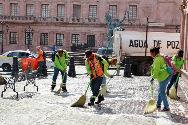 Retira Municipio 40 toneladas de basura tras fiesta patronal