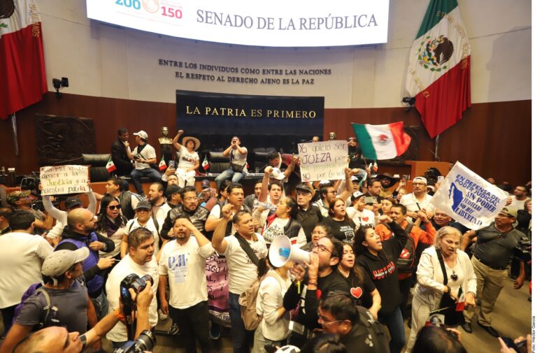 Aprueban Morena y aliados reforma judicial en Senado