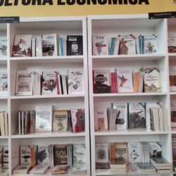 En la FILC, ofrece Librería Carlos Monsiváis descuentos en libros 2