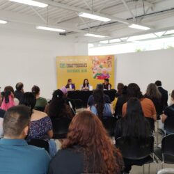 Presentan en la FILC 2024 el libro 8