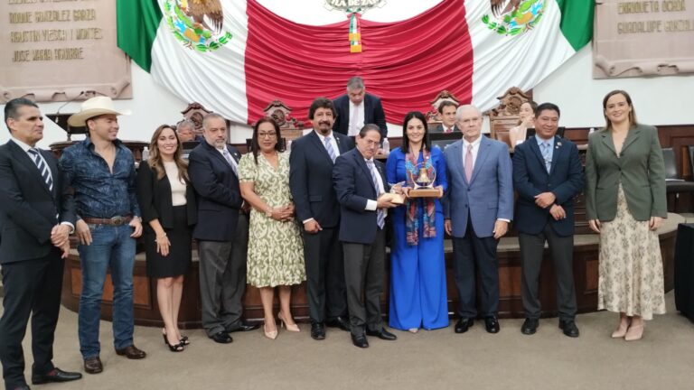 Reconoce Congreso de Coahuila a Rotarios de Saltillo en su centésimo aniversario