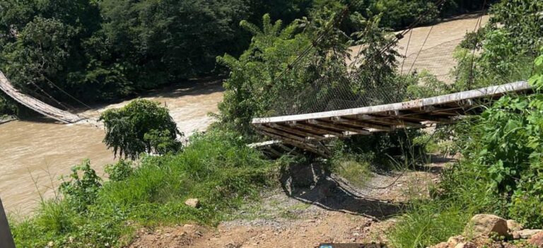 El crimen organizado derriba puentes en Chiapas para mantener aisladas a comunidades en disputa