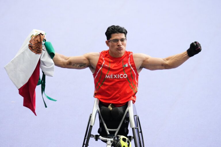 Juan Pablo Cervantes ganó el oro en el para atletismo en los Juegos Paralímpicos París 2024