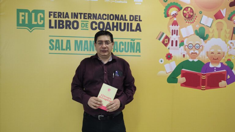 Presenta Jorge Luis Medina su novela literaria “El Tesoro del Capitán” en la FILC 2024