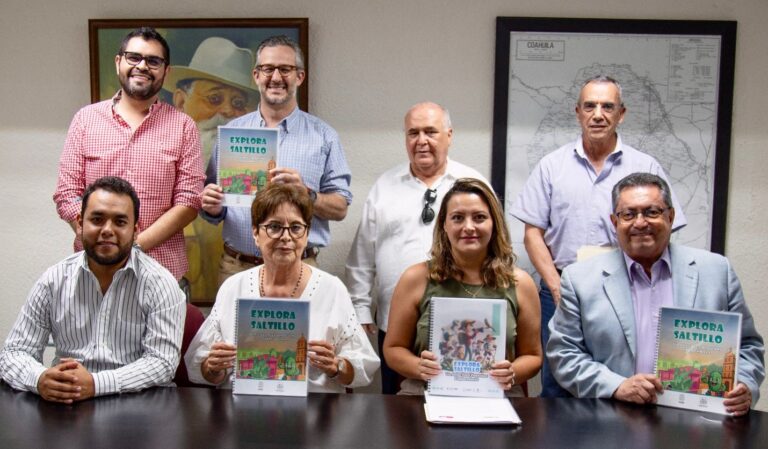 Presentan Municipio y Estado el libro “Explora Saltillo”