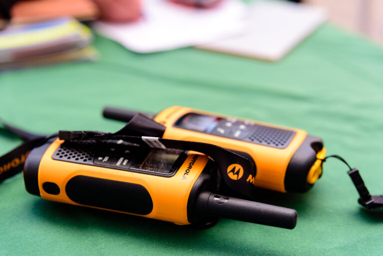 Prohíbe Líbano introducir walkie-talkies en los aviones