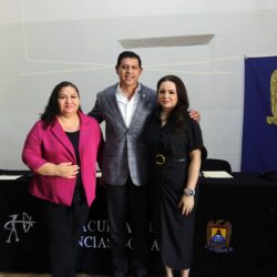 tienen nuevaInforme y Toma de Protesta Nueva Directora Facultad Ciencias Sociales _7jpg