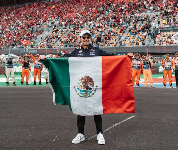 Checo Pérez promete darlo todo pese a su salida en lugar 18