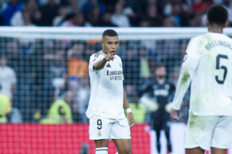 Mbappé le gana millonaria demanda al PSG, el club deberá pagar 55 millones de euros