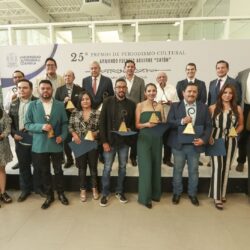 Reconoce UAdeC labor de periodistas con13