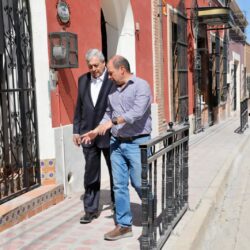 Se reúne Alcalde con vecinos de la calle General Cepeda3