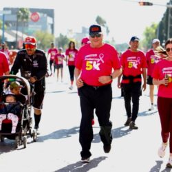 Se unen miles por salud de las mujeres en carrera Poderosa 5K